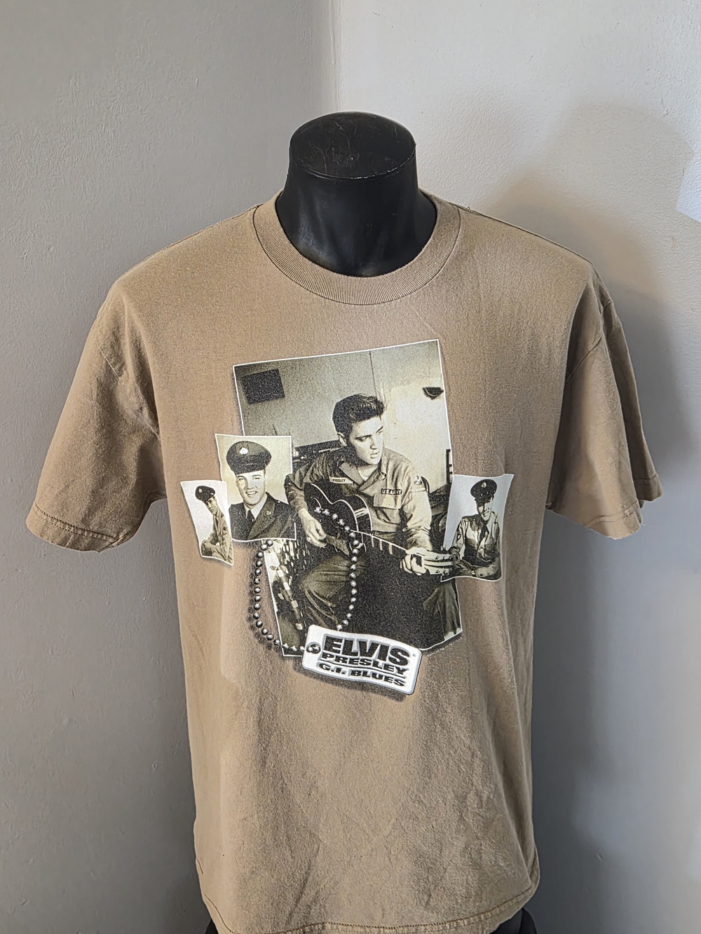 Graphic Tee - Brown Men's Short Sleeve Shirt